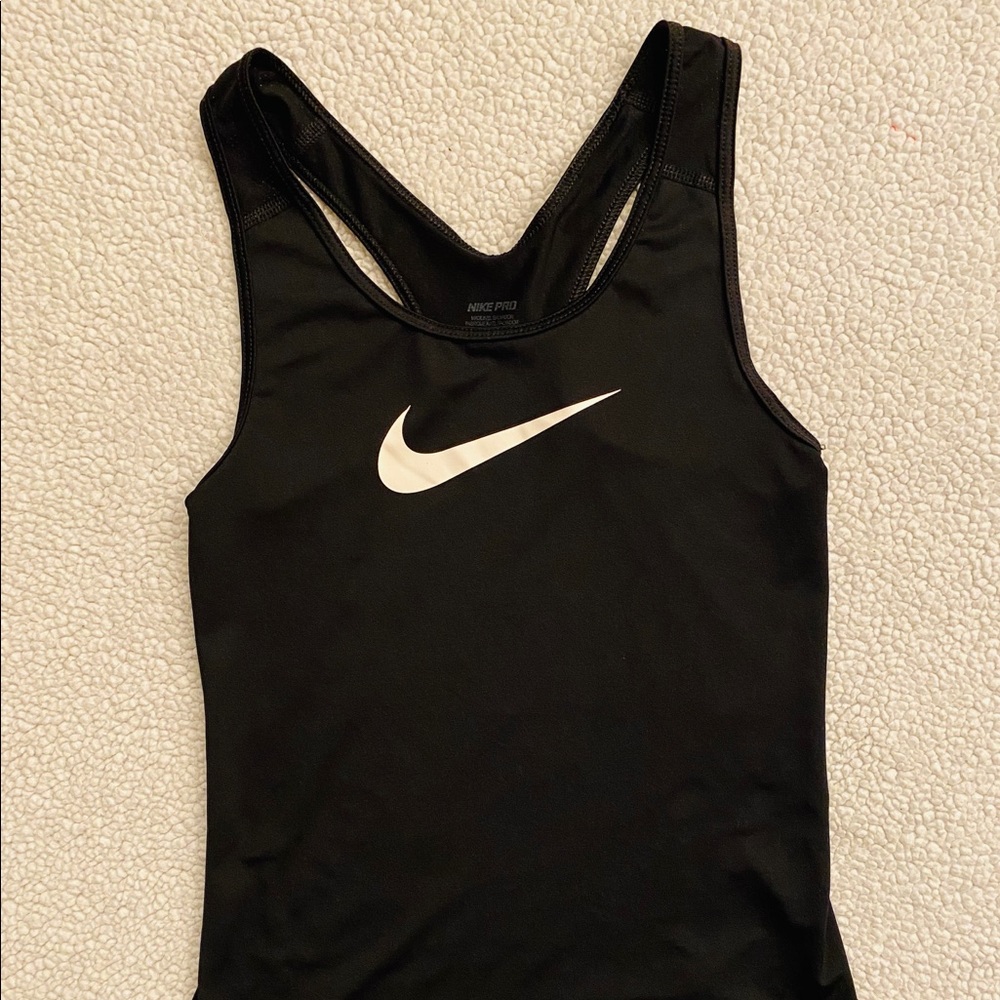 Nike Pro Women’s XS Tank Black/White-Never Worn